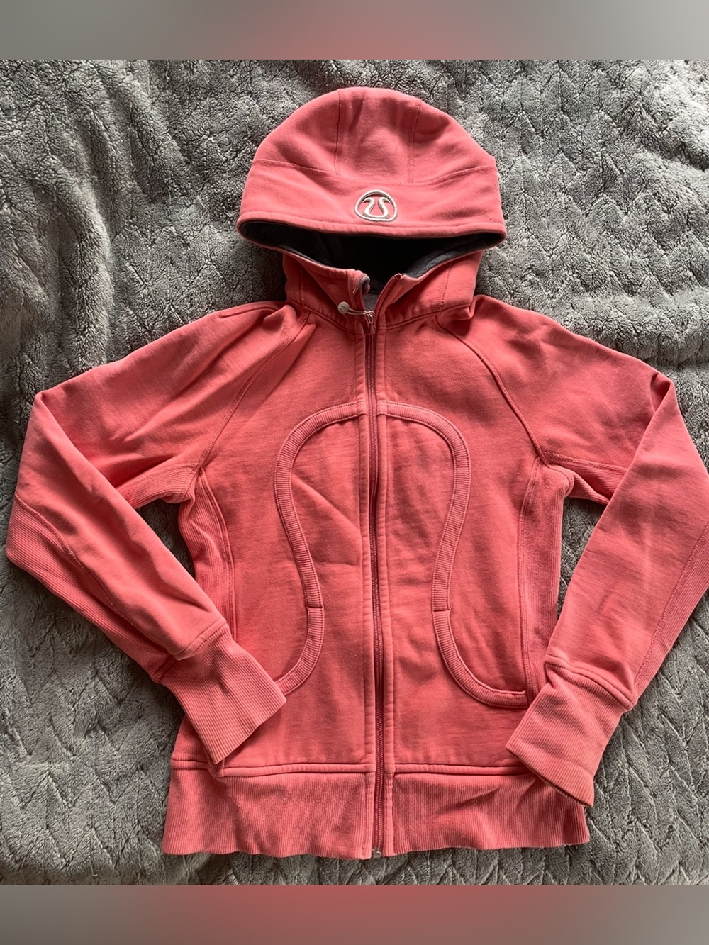 Lululemon full-zip Scuba Hoodie
